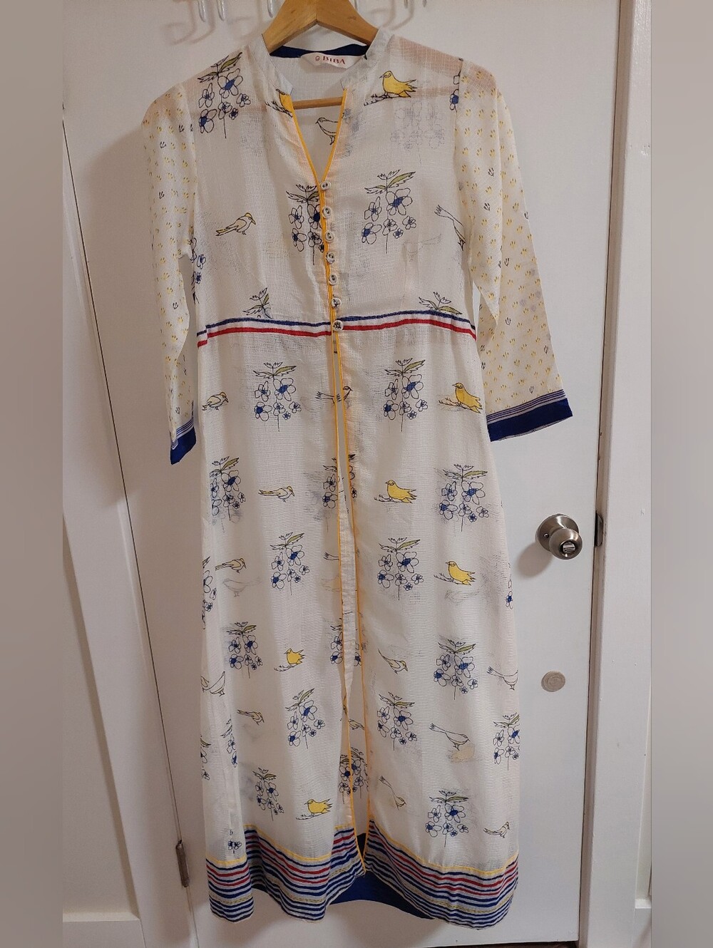 Biba pretty white and yellow layered kurta - Picture 3 of 9